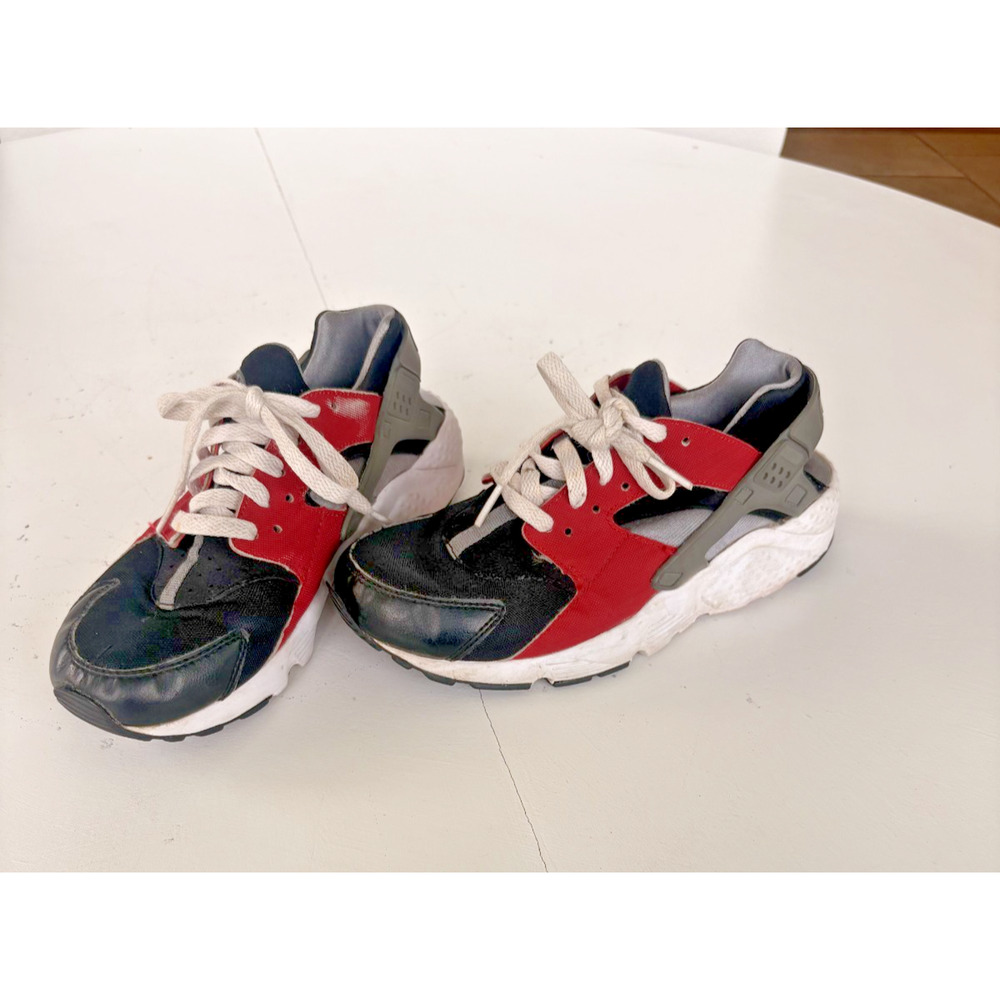NIKE AIR HUARACHE Junior WHITE RED BLACK Sneakers Shoes 654275-008 7Y